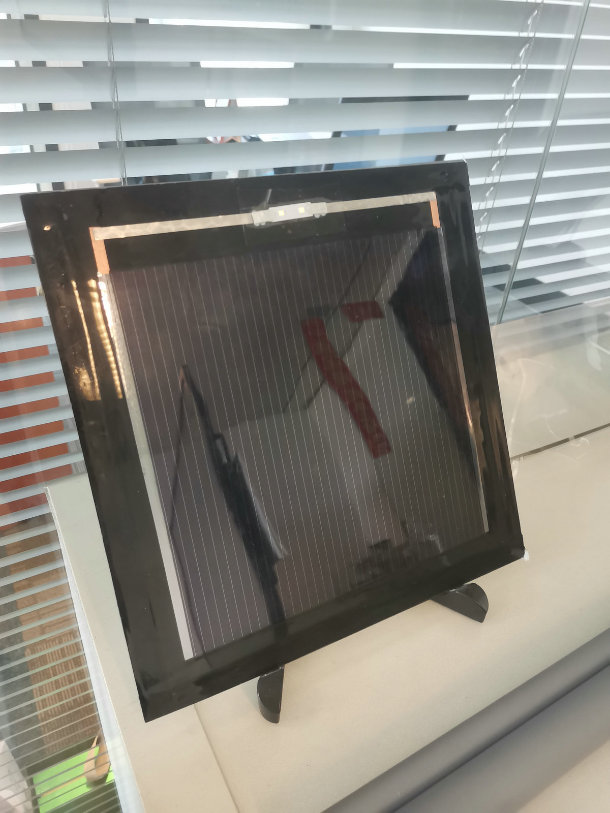 室内弱光发电产品展示
